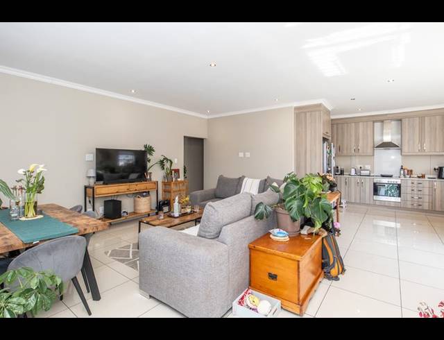 3 BEDROOM HOUSE FOR SALE IN HEATHFIELD